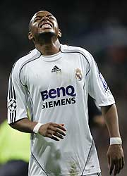 Robinho no jug ni un minuto y casi no festej A_robinho_v