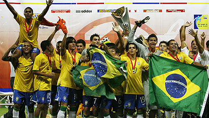 Primera Copa del Mundo Julio 2009 (Culminada) E_brasil_campeon_u20_412x23