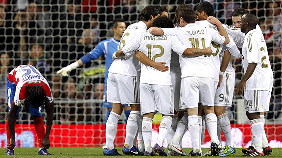 Real MAdrid golea 5 - 1 a Granada en un buen encuentro E_realmadrid_576