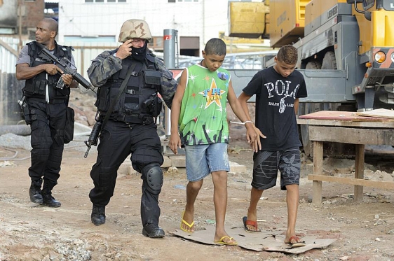 Rio de Janeiro reconquista la guarida de los "narcos" B516817c6f9d5fd2b2e0c514503435a4_extras_albumes_1