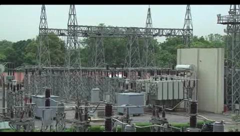 600 MILLONES DE  PERSONAS SIN LUZ EN INDIA 1343725306_extras_video_0