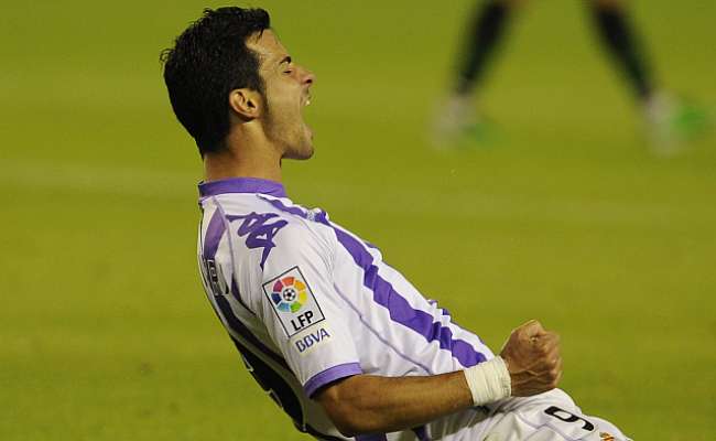 El Valladolid sería de 2ªB sin los goles de Javi Guerra 1307729069_extras_mosaico_noticia_1_g_0