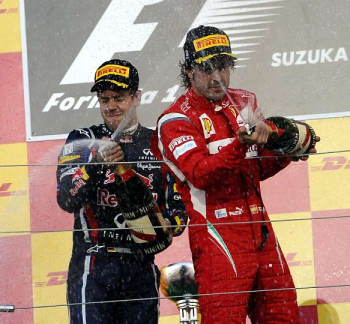 Domenicali: "Fernando Alonso aceptara a Vettel en Ferrari" 1318329007_extras_mosaico_noticia_1_g_0