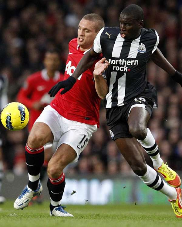 13º Jornada| El Newcastle rescata un punto de Old Trafford 1322327126_extras_mosaico_noticia_1_g_0