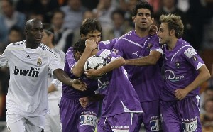 || صور || ريال مدريد x بلد الوليد || الدوري الاسباني Valla_300x186