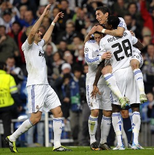 UEFA CHAMPIONS LEAGUE 2010-2011 Dimaria_300x302