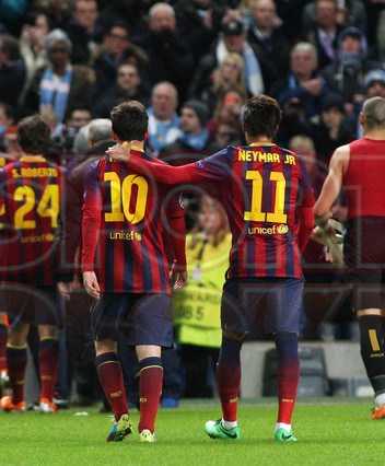 صور : مباراة مانشستر سيتي - برشلونة 0-2 ( 18-02-2014 )  1392762776690