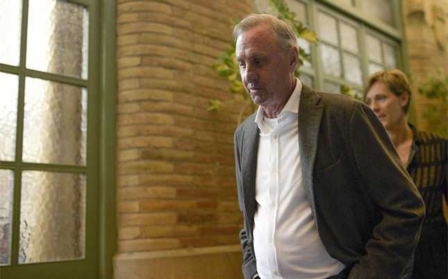 Cruyff habla de su cáncer: "Estoy ganando el partido 2-0" Johan-cruyff-hablo-sobre-tratamiento-del-cancer-pulmon-que-detectaron-octubre-1455356378862