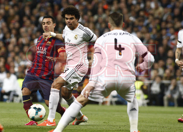 صور " مباراة ريال مدريد - برشلونة 3-4 ( 23-03-2014 ) 1395614590233