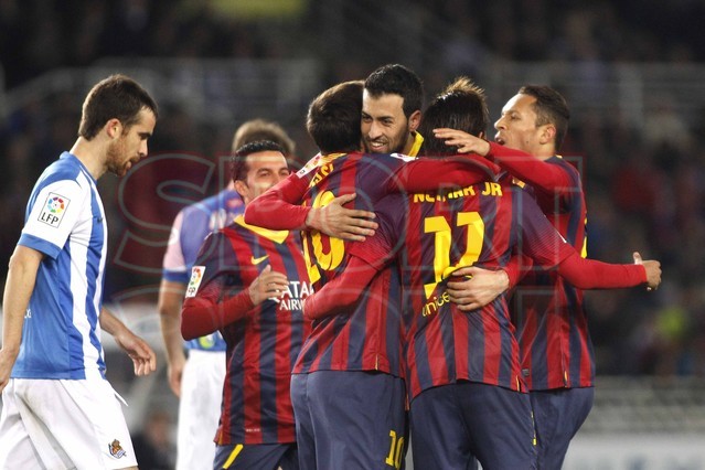 بالصور : مباراة ريال سوسيداد - برشلونة  3-1 ( 22-02-2014 ) 1393103926564