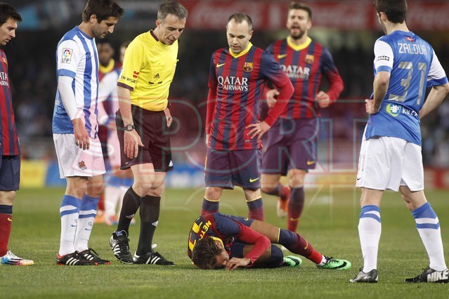 بالصور : مباراة ريال سوسيداد - برشلونة  3-1 ( 22-02-2014 ) 1393103872198