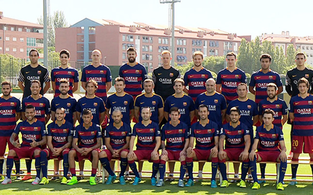 Hilo del FC Barcelona Primera-foto-oficial-del-barcelona-2015-2016-1440594974298