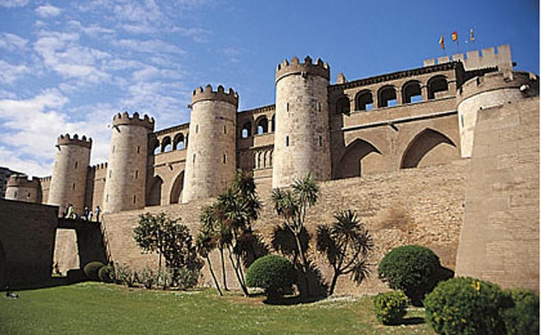 Palacios y Castillos de la Realeza y  Nobleza - Página 15 Palacio_alfajeria