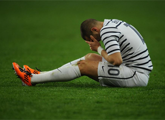 Benzema, baja ante el Sporting y duda para el Tottenham 1301431719_1