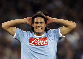 Cavani renueva con el Nápoles hasta 2016 1305830144_extras_portadilla_0