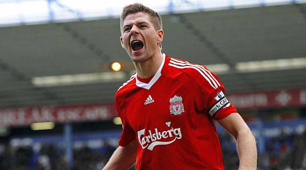 Gerrard renueva con el Liverpool hasta 2015 1373897008_extras_noticia_foton_7_2