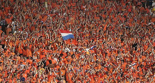 SEMIFINALES brasil - holanda (lunes 27-7-09) a partir de las 23:30 6308f0ae5b0c67c7222d745cf88b9bf8_extras_albumes_0