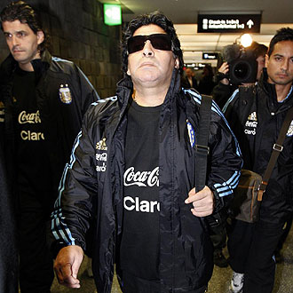 La FIFA suspende a Maradona 1258304514_0