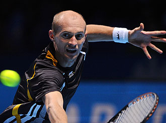 Davydenko se carga a Federer y jugar la final de la Copa Masters 1259426135_0