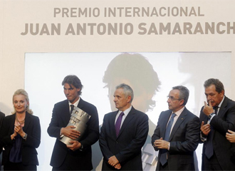 نادال يحصل على جائزة خوان انطونيو سامارانش الدولية 1304017802_0