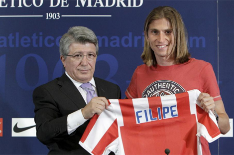 Filipe Luis al Arf 1280238249_1