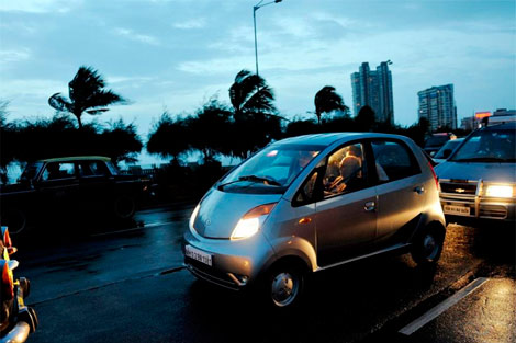 El Tata Nano no se vende ni en la India 1372398862_1