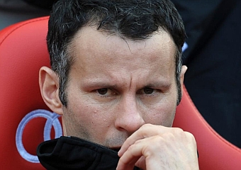 La imagen de Giggs en serio peligro 1306243439_extras_portadilla_1