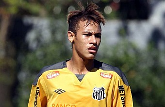 Neymar: "El Barcelona es el mejor equipo del mundo" 1312792416_extras_portada_1