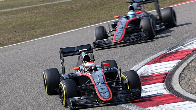 McLaren previno a Alonso de un duro primer año 1432054855_extras_noticia_foton_7_1