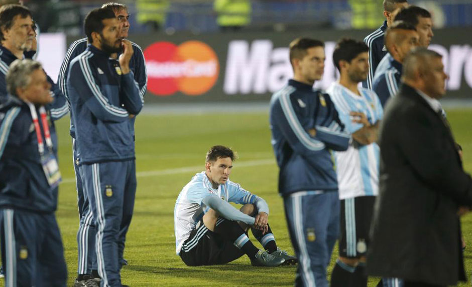 Messi llora por Argentina 1436053242_extras_noticia_foton_7_1