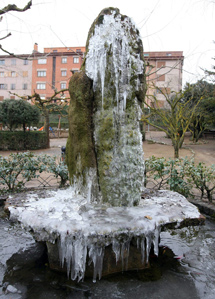 Cataluña, en estado de emergencia por nieve 1328170341_extras_ladillos_1_0