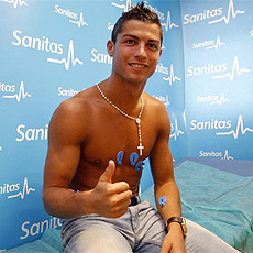 MINUTO A MINUTO EL DIA CLAVE DE CRISTIANO RONALDO 1246857989_extras_ladillos_2_4