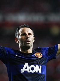 Ryan Giggs gana el Golden Foot 2011 1318271180_extras_mosaico_noticia_1_1