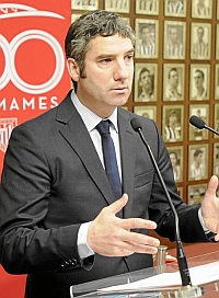 Urrutia: "Amorebieta no aceptó la propuesta de renovación" 1359547458_extras_mosaico_noticia_1_1