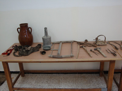 أدوات من التراث الريفي في دير الزور 116162_2010_05_19_23_05_30.image7
