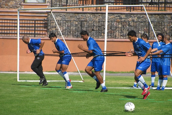 Informacion - Juego contra Mexico el 10 de octubre. Entrenamiento-de-el-salvador