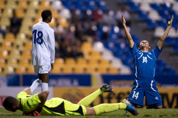 Premundial de CONCACAF: Eliminatorias Copa Mundo Turquia 2013: El Salvador 2 Curazao 1. El-salvador-sub-20