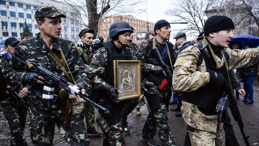 Et en Russie ! - Page 21 Lugansk_Separatists_SBU.AFP_