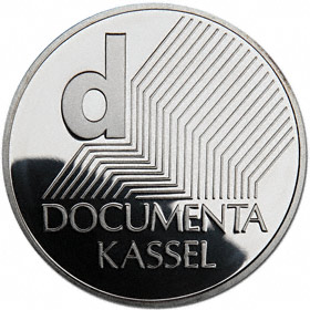 Gncel Sanatn Deimez Adresi: Documenta 2002-documenta