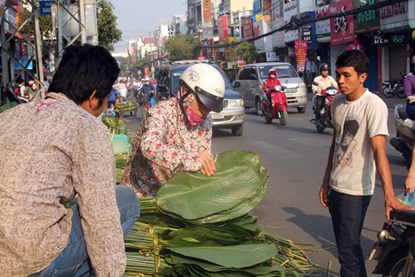 [ Tòa Sọan Báo ] Ngày 16-2-2015 1424044829-1424010697-cho-la-dong-7