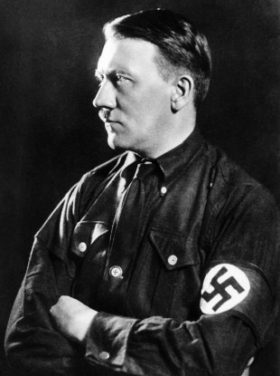 Le FBI a dissimulé la survie d’Adolf Hitler Adolf-hitler-4-310x415