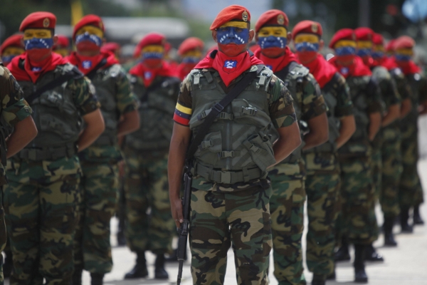 NOTICIA DE VENEZUELA  - Página 52 Militaresvenezolanos