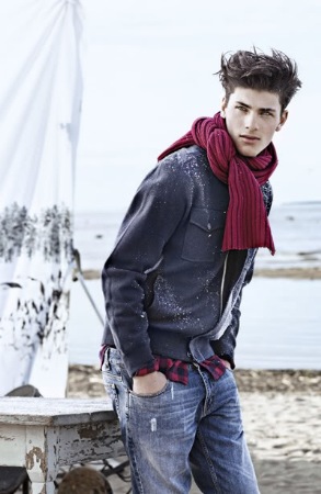 @MartialLover - Página 2 Boomerang-Fall-Winter-2010-Campaign-04-Oscar-Spendrup