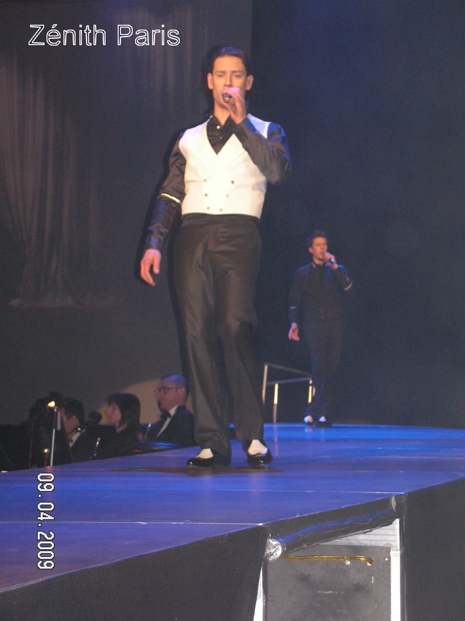 Les Photos du Zenith - Page 2 Urs5_09-04-09