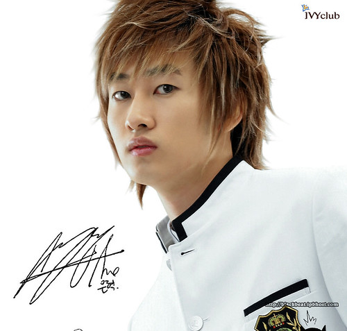 [photo] eunhyuk 360462812_9cf3f1c438