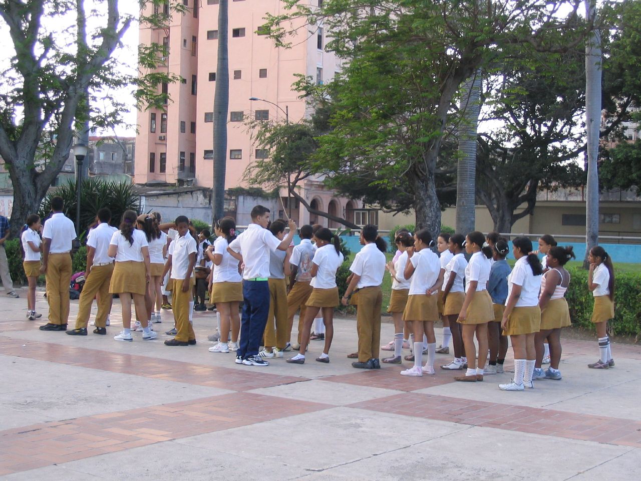 Profesor mata a un alumno de 12 años 377266871_7a3093ba8a_o