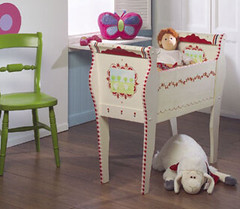 DECO: Mobiliario infantil 520593916_ed429dc2b9_m