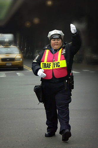 The Traffic Girls of New York City & Pyongyang  - a comparison 33368446_a13c0f2450