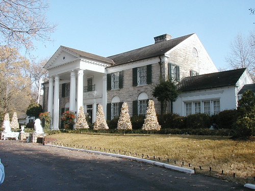 La casa de Elvis Presley se vende por 13 millones de dólares 224509985_3def64f0db