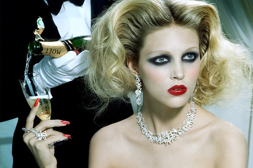 Miles Aldridge (ya que estamos curturales y en casa nueva xD) 1340956649_e196a1e40d